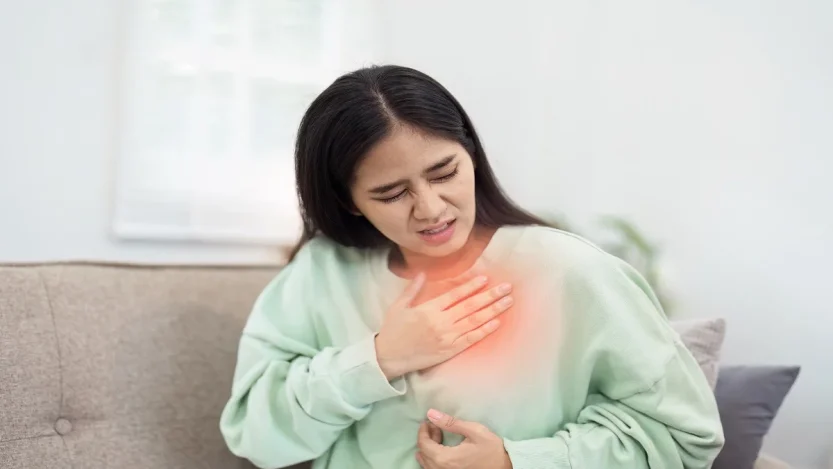 Inomyalgia muscle pain illustration showing inflamed muscle tissue with highlighted pain areas in the human body