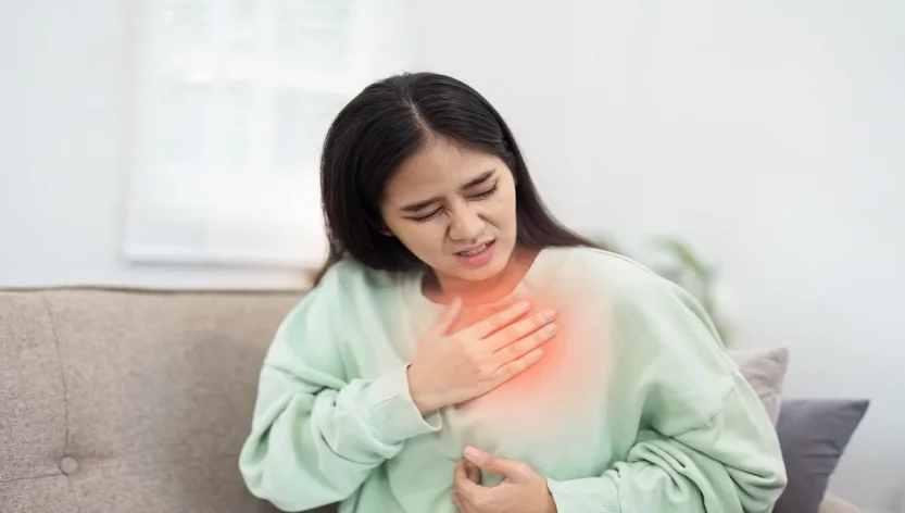 Inomyalgia muscle pain illustration showing inflamed muscle tissue with highlighted pain areas in the human body